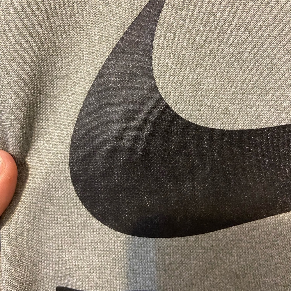Nike small men’s hoodie - Picture 8 of 9